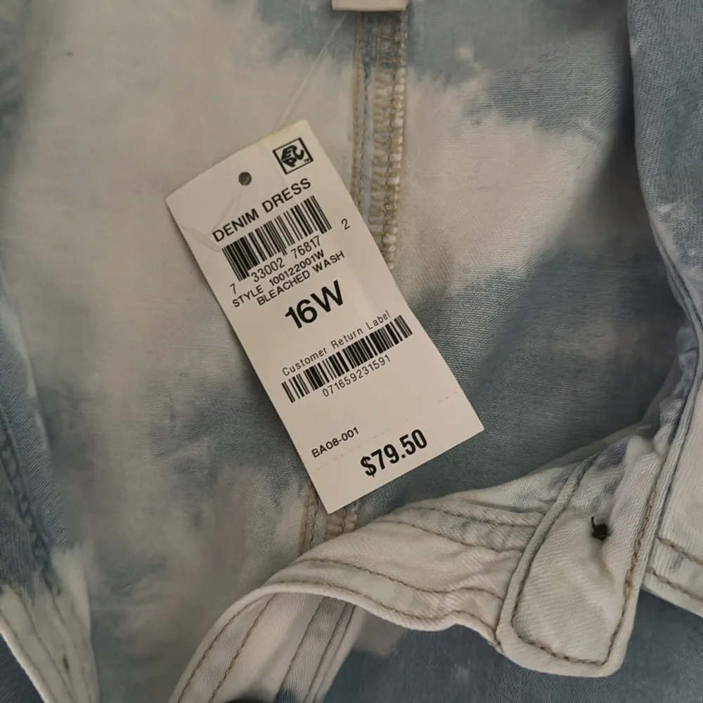 Style & Co NWT❗️Bleached Denim Tie-Dye Button-Up Dress - Picture 4 of 6
